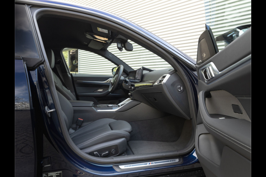 BMW i4 M50 xDrive - Facelift - Memoryzetels - Driving Ass Prof - Harman Kardon BMW i4 M50 xDrive - Facelift - Memoryzetels - Driving Ass Prof - Harman Kardon