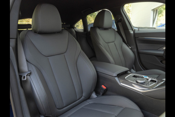 BMW i4 M50 xDrive - Facelift - Memoryzetels - Driving Ass Prof - Harman Kardon BMW i4 M50 xDrive - Facelift - Memoryzetels - Driving Ass Prof - Harman Kardon