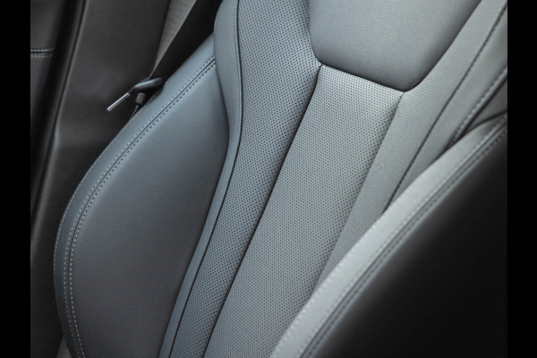 BMW i4 M50 xDrive - Facelift - Memoryzetels - Driving Ass Prof - Harman Kardon BMW i4 M50 xDrive - Facelift - Memoryzetels - Driving Ass Prof - Harman Kardon