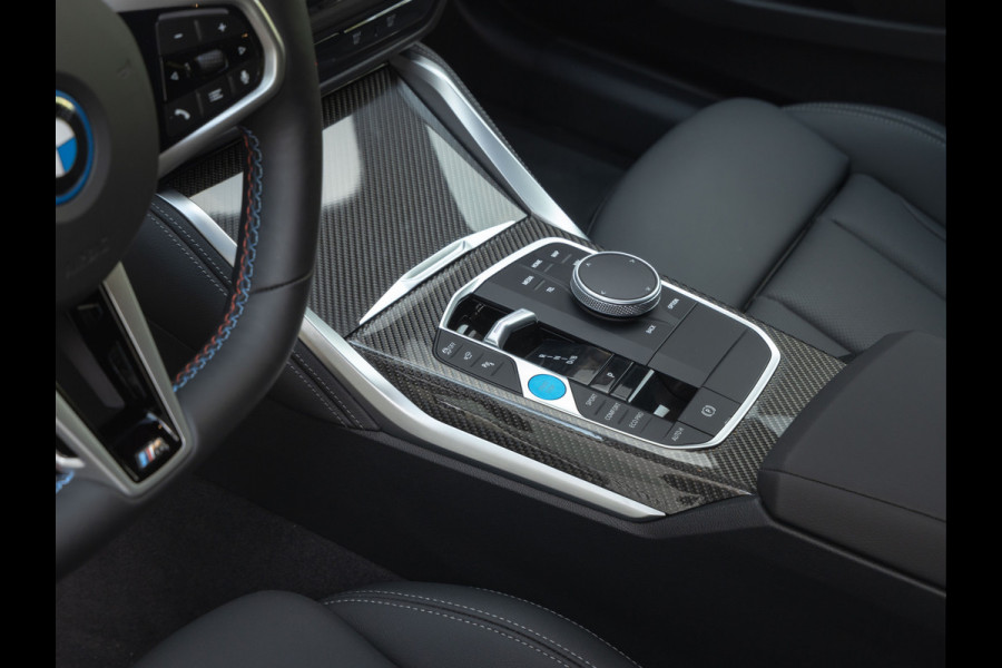 BMW i4 M50 xDrive - Facelift - Memoryzetels - Driving Ass Prof - Harman Kardon BMW i4 M50 xDrive - Facelift - Memoryzetels - Driving Ass Prof - Harman Kardon