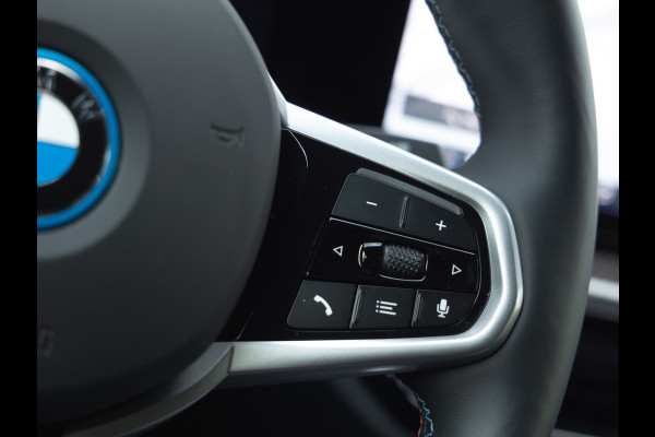 BMW i4 M50 xDrive - Facelift - Memoryzetels - Driving Ass Prof - Harman Kardon BMW i4 M50 xDrive - Facelift - Memoryzetels - Driving Ass Prof - Harman Kardon