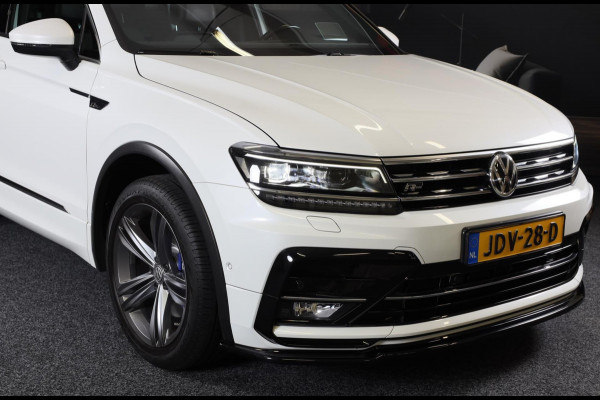 Volkswagen Tiguan 2.0 TSI 4Motion R Line / 190 Pk / Digital Cockpit / Acc / Lane Assist / Open Pano / Led / Trekhaak / Pdc / 19 In