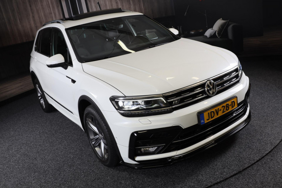 Volkswagen Tiguan 2.0 TSI 4Motion R Line / 190 Pk / Digital Cockpit / Acc / Lane Assist / Open Pano / Led / Trekhaak / Pdc / 19 In