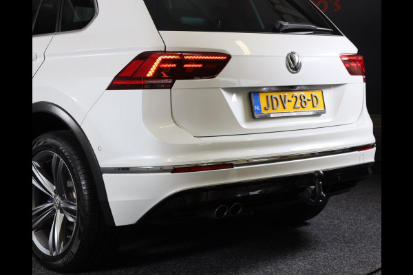 Volkswagen Tiguan 2.0 TSI 4Motion R Line / 190 Pk / Digital Cockpit / Acc / Lane Assist / Open Pano / Led / Trekhaak / Pdc / 19 In
