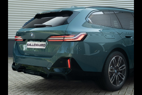 BMW i5 Touring eDrive40 M-Sport - Onderstel Prof - Pano - Trekhaak - Bowers & Wilkins