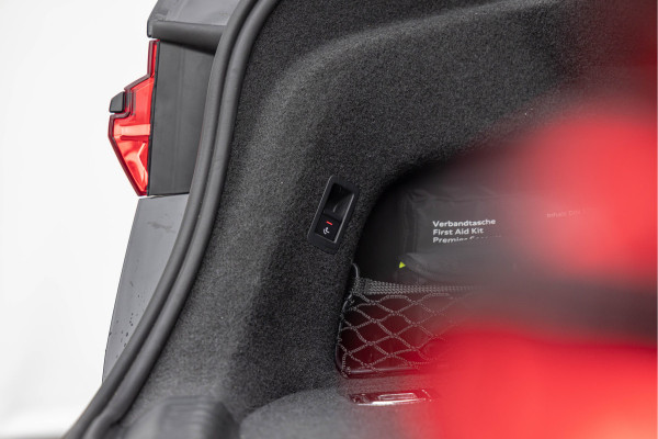 Audi A6 Limousine 55 TFSI-e 367pk Quattro S-line Pano B&O HuD HD-Matrix Comfortstoelen