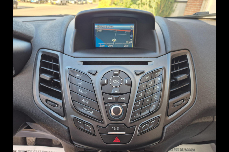 Ford Fiesta 1.0 Style Ultimate Navi, PDC, Cruise, NAP