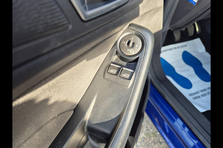 Ford Fiesta 1.0 Style Ultimate Navi, PDC, Cruise, NAP