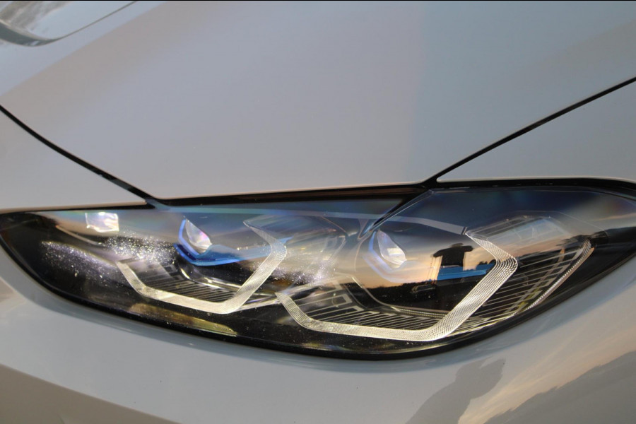 BMW 4 Serie Coupé M4 G82 Competition | Bucket seats | Laser | HK | Memory | 360