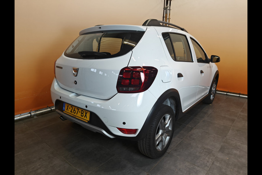 Dacia Sandero 0.9 TCe SL Stepway navigatie | stoelverw | pdc | cruise dealer onderhouden