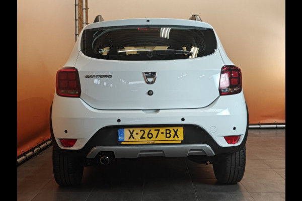 Dacia Sandero 0.9 TCe SL Stepway navigatie | stoelverw | pdc | cruise dealer onderhouden