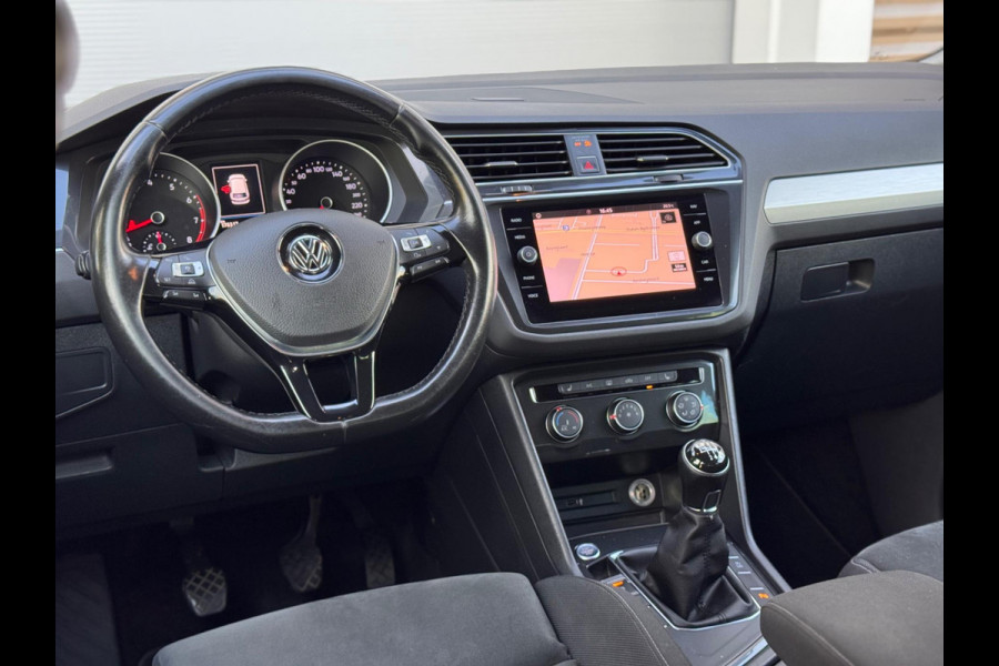 Volkswagen Tiguan 1.4 TSI Comfortline Business AppleCarPlay/Keyless Volkswagen Tiguan 1.4 TSI Comfortline Business AppleCarPlay/Keyless