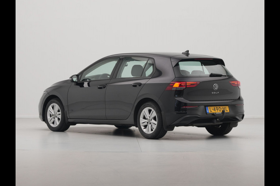 Volkswagen Golf 1.5 TSI 130pk Life Business Navigatie Trekhaak Stoelmemory Camera Stoel/stuurverwarming Carplay 217