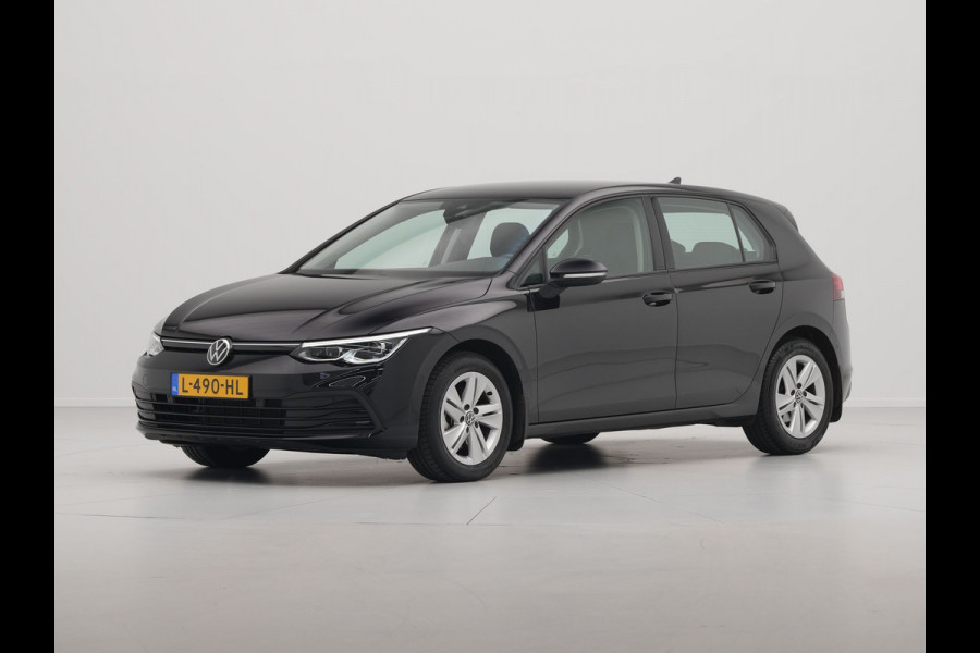Volkswagen Golf 1.5 TSI 130pk Life Business Navigatie Trekhaak Stoelmemory Camera Stoel/stuurverwarming Carplay 217