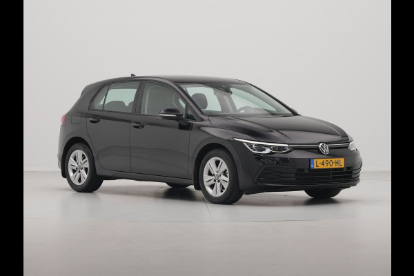 Volkswagen Golf 1.5 TSI 130pk Life Business Navigatie Trekhaak Stoelmemory Camera Stoel/stuurverwarming Carplay 217
