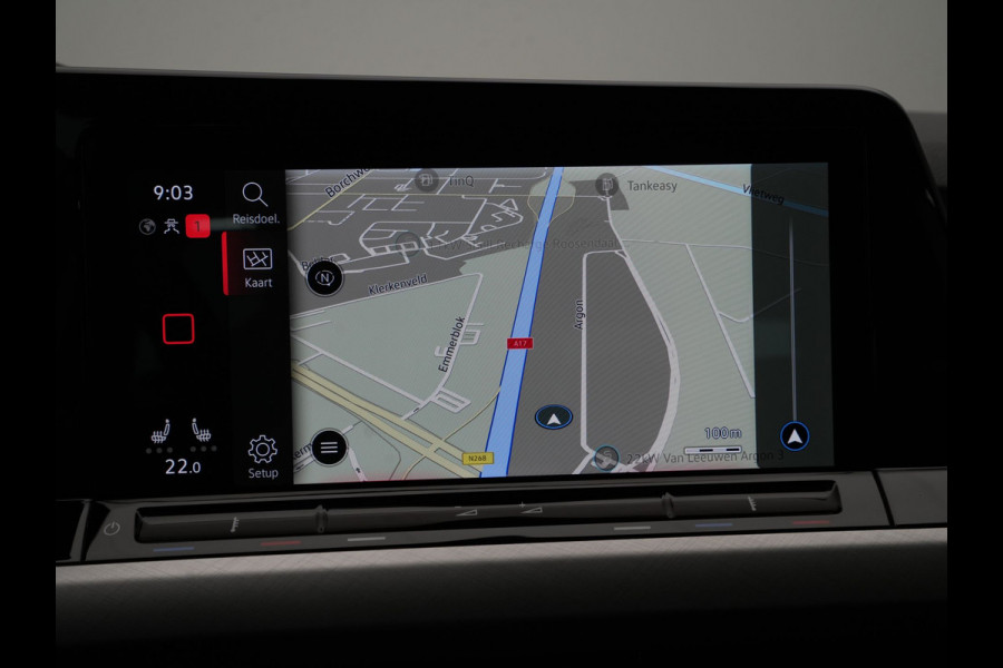Volkswagen Golf 1.5 TSI 130pk Life Business Navigatie Trekhaak Stoelmemory Camera Stoel/stuurverwarming Carplay 217