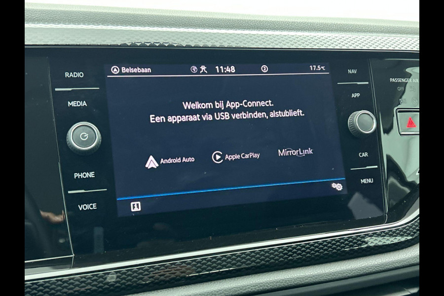 Volkswagen Polo 1.0 TSI 95pk DSG Life Business Navigatie Apple Carplay/Android Auto Adaptive Cruise Control Parkeersensoren Stoelverwarming Virtual Cockpit Climate Control Lichtmetalen velgen