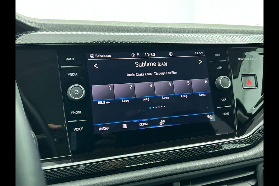 Volkswagen Polo 1.0 TSI 95pk DSG Life Business Navigatie Apple Carplay/Android Auto Adaptive Cruise Control Parkeersensoren Stoelverwarming Virtual Cockpit Climate Control Lichtmetalen velgen