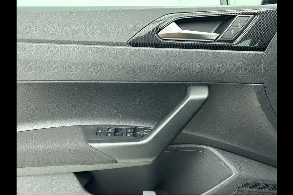 Volkswagen Polo 1.0 TSI 95pk DSG Life Business Navigatie Apple Carplay/Android Auto Adaptive Cruise Control Parkeersensoren Stoelverwarming Virtual Cockpit Climate Control Lichtmetalen velgen