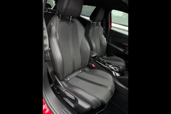 Peugeot 2008 1.2 PureTech GT-line CarPlay Camera