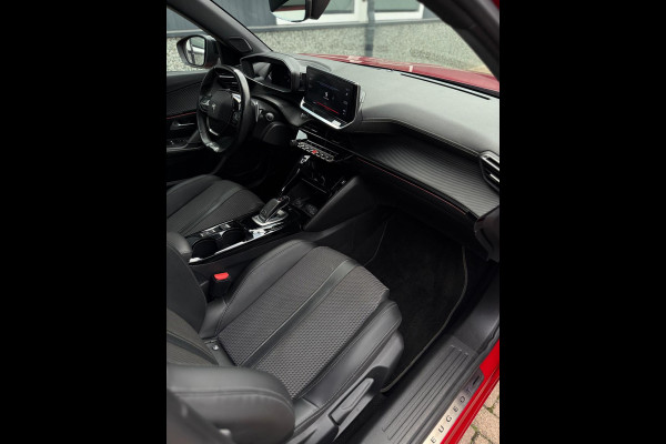 Peugeot 2008 1.2 PureTech GT-line CarPlay Camera