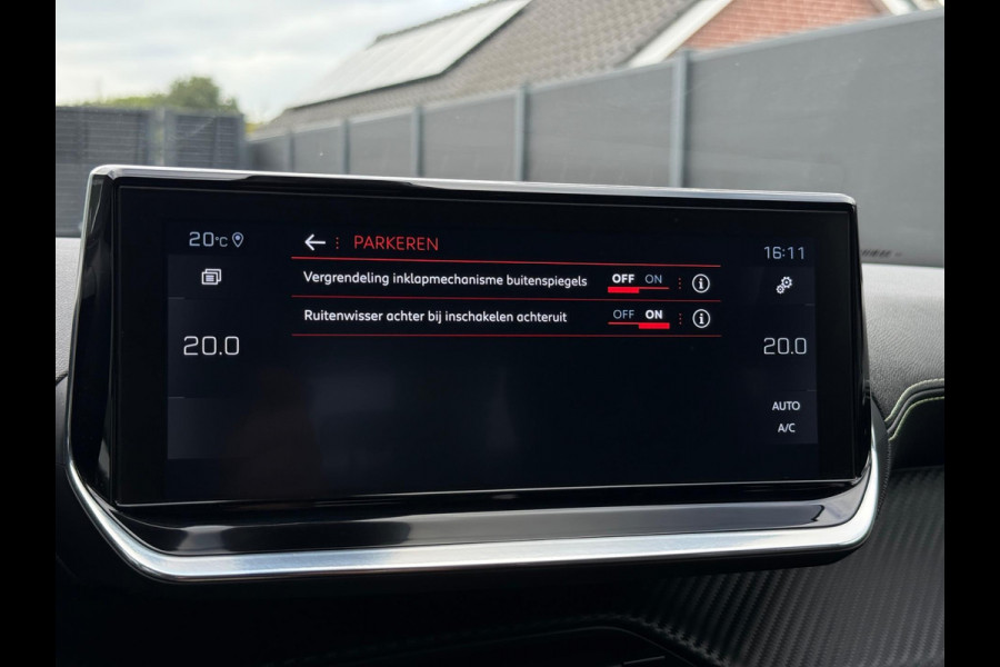 Peugeot 2008 1.2 PureTech GT-line CarPlay Camera