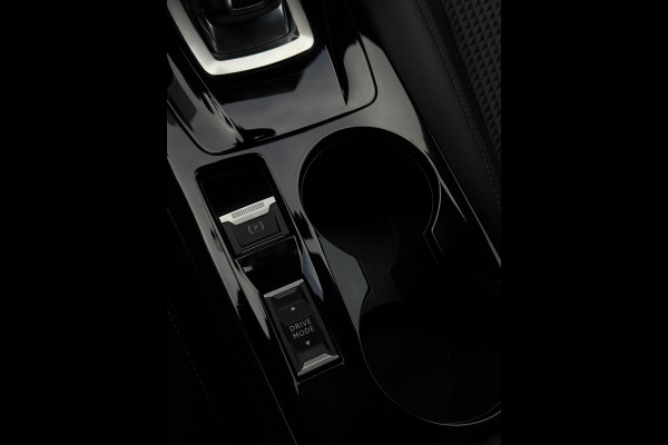 Peugeot 2008 1.2 PureTech GT-line CarPlay Camera