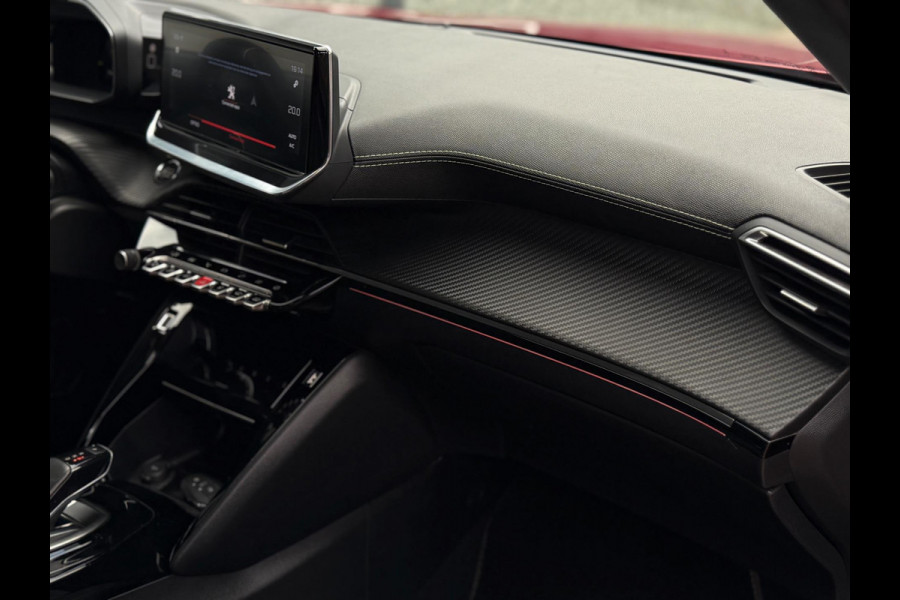 Peugeot 2008 1.2 PureTech GT-line CarPlay Camera