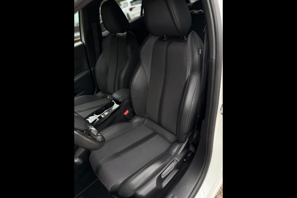 Peugeot 2008 1.2 PureTech GT-line CarPlay Sfeerverlichting