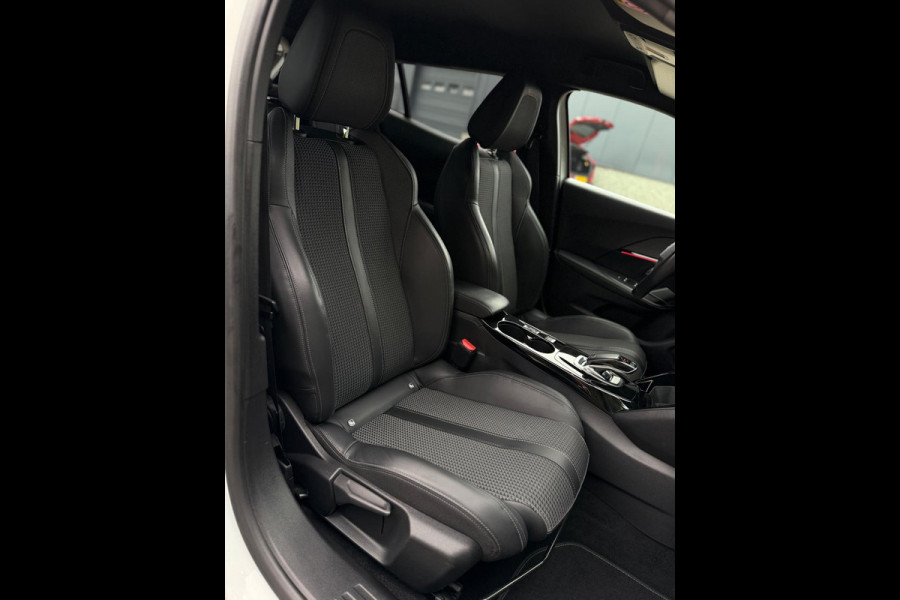 Peugeot 2008 1.2 PureTech GT-line CarPlay Sfeerverlichting