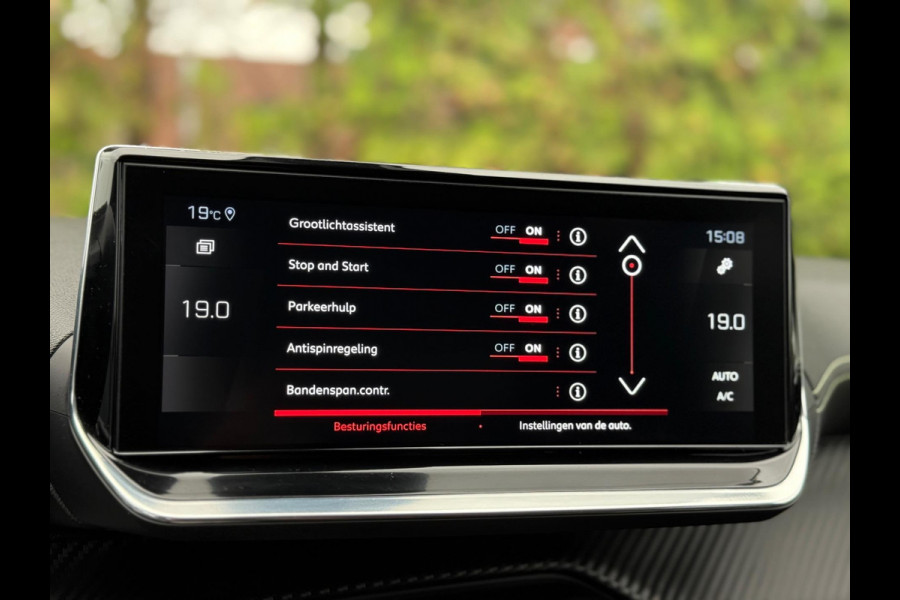 Peugeot 2008 1.2 PureTech GT-line CarPlay Sfeerverlichting