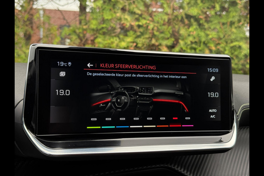 Peugeot 2008 1.2 PureTech GT-line CarPlay Sfeerverlichting