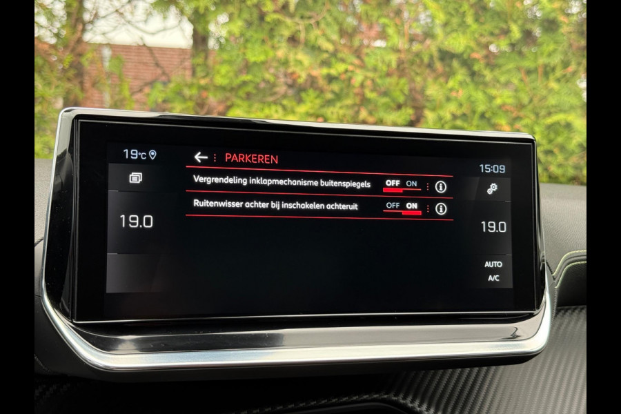 Peugeot 2008 1.2 PureTech GT-line CarPlay Sfeerverlichting