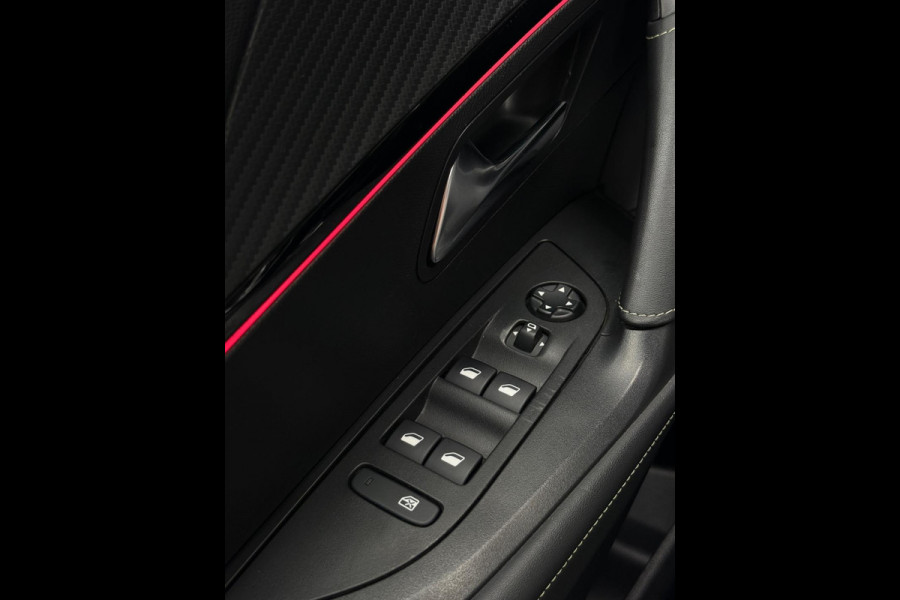 Peugeot 2008 1.2 PureTech GT-line CarPlay Sfeerverlichting