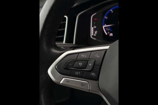Volkswagen Polo 1.0 TSI 2x R-Line Panorama CarPlay Camera