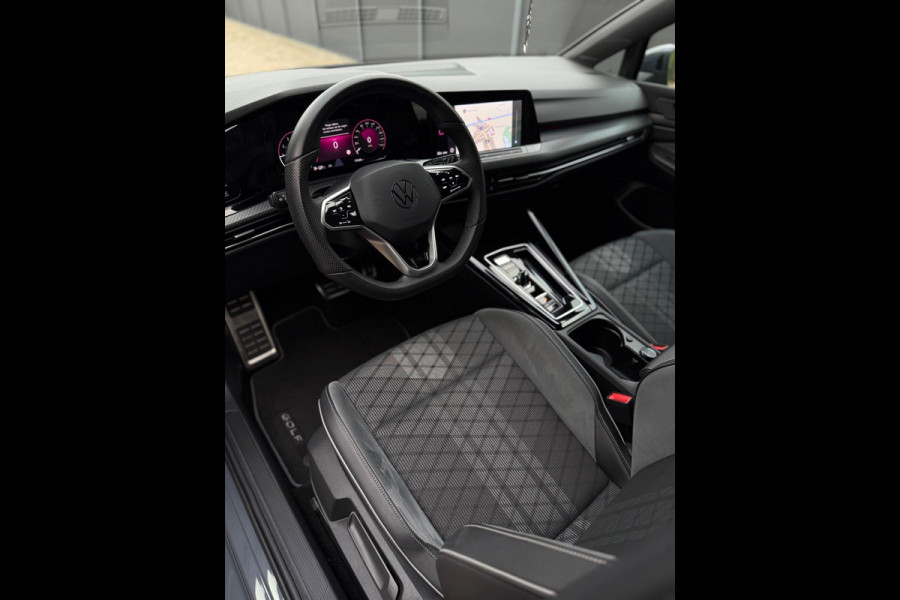 Volkswagen Golf 1.5 eTSI 3x R-Line CarPlay Camera