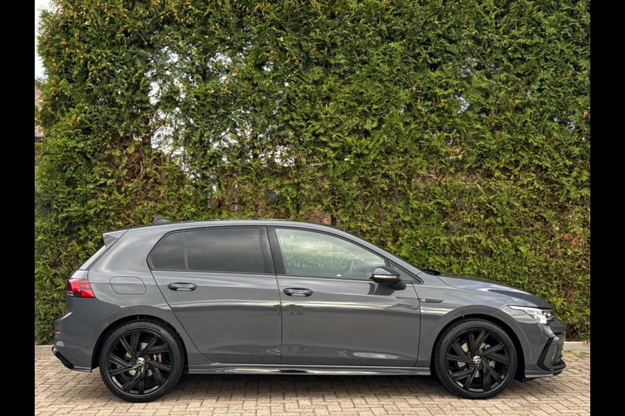 Volkswagen Golf 1.5 eTSI 3x R-Line CarPlay Camera