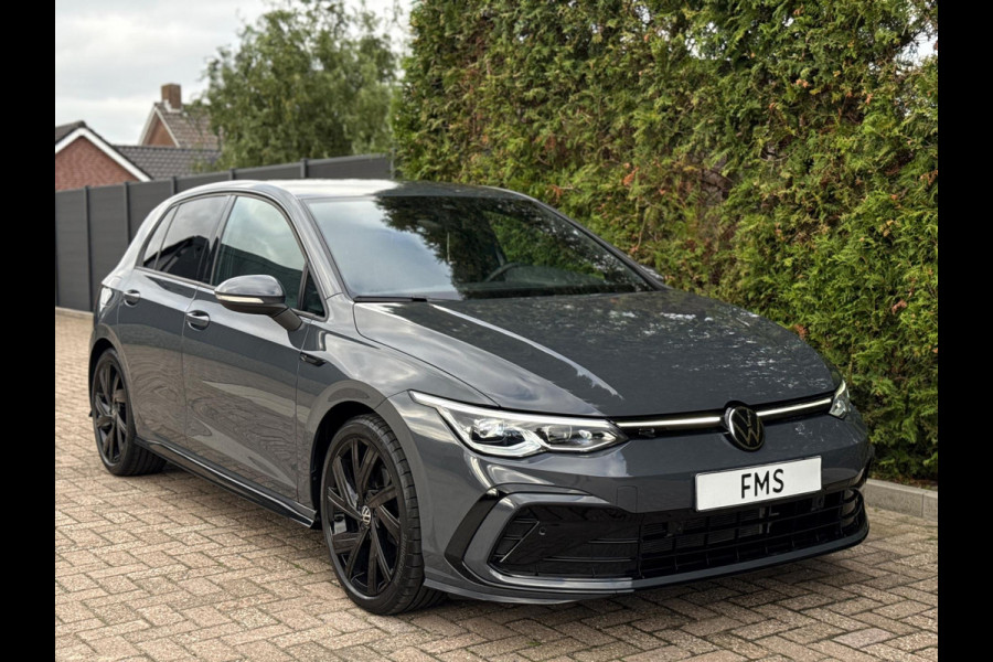 Volkswagen Golf 1.5 eTSI 3x R-Line CarPlay Camera