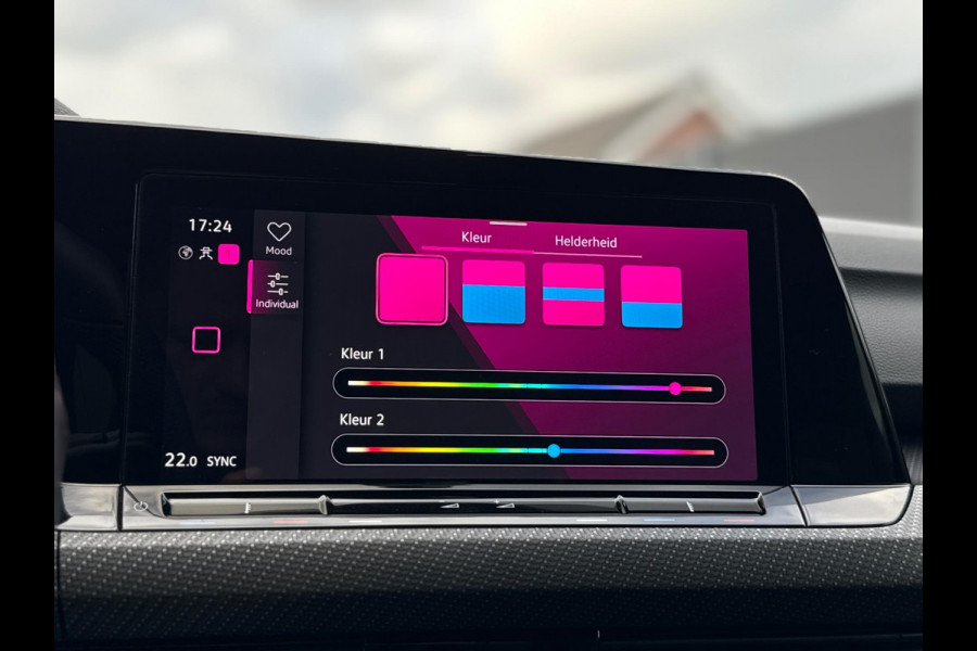 Volkswagen Golf 1.5 eTSI 3x R-Line CarPlay Camera