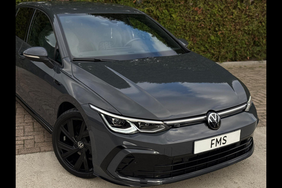 Volkswagen Golf 1.5 eTSI 3x R-Line CarPlay Camera