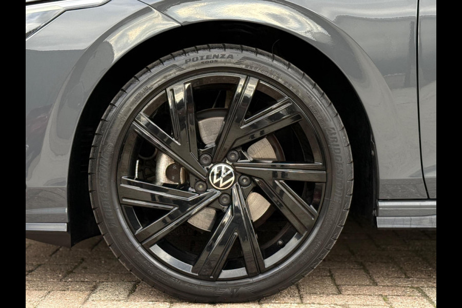 Volkswagen Golf 1.5 eTSI 3x R-Line CarPlay Camera