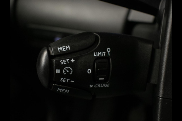 Citroën C3 Aircross 1.2 PureTech Feel Sport (NAVI,CLIMATE,CRUISE,PDC,LED,BLUETOOTH,SPORTSTOELEN,LM VELGEN,NETTE STAAT)