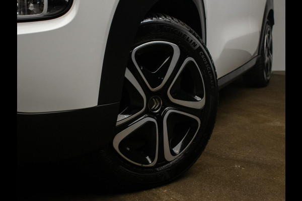 Citroën C3 Aircross 1.2 PureTech Feel Sport (NAVI,CLIMATE,CRUISE,PDC,LED,BLUETOOTH,SPORTSTOELEN,LM VELGEN,NETTE STAAT)