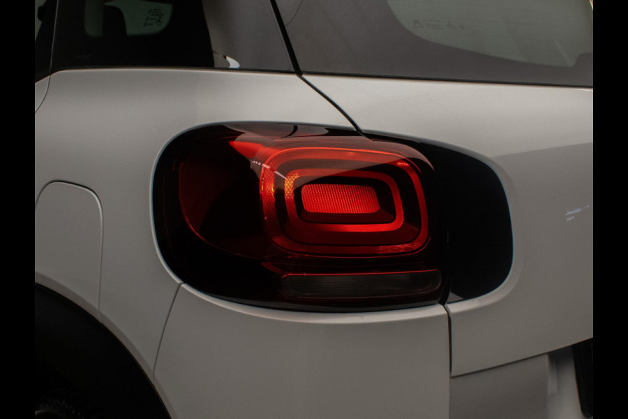 Citroën C3 Aircross 1.2 PureTech Feel Sport (NAVI,CLIMATE,CRUISE,PDC,LED,BLUETOOTH,SPORTSTOELEN,LM VELGEN,NETTE STAAT)