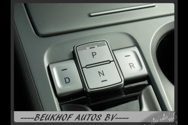 Hyundai Kona EV Comfort 64 kWh Carplay Navi Camera Soh 100% Hyundai Kona EV Comfort 64 kWh Carplay Navi Camera Soh 100%