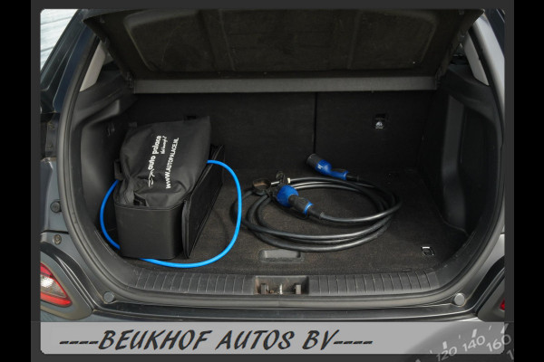 Hyundai Kona EV Comfort 64 kWh Carplay Navi Camera Soh 100% Hyundai Kona EV Comfort 64 kWh Carplay Navi Camera Soh 100%