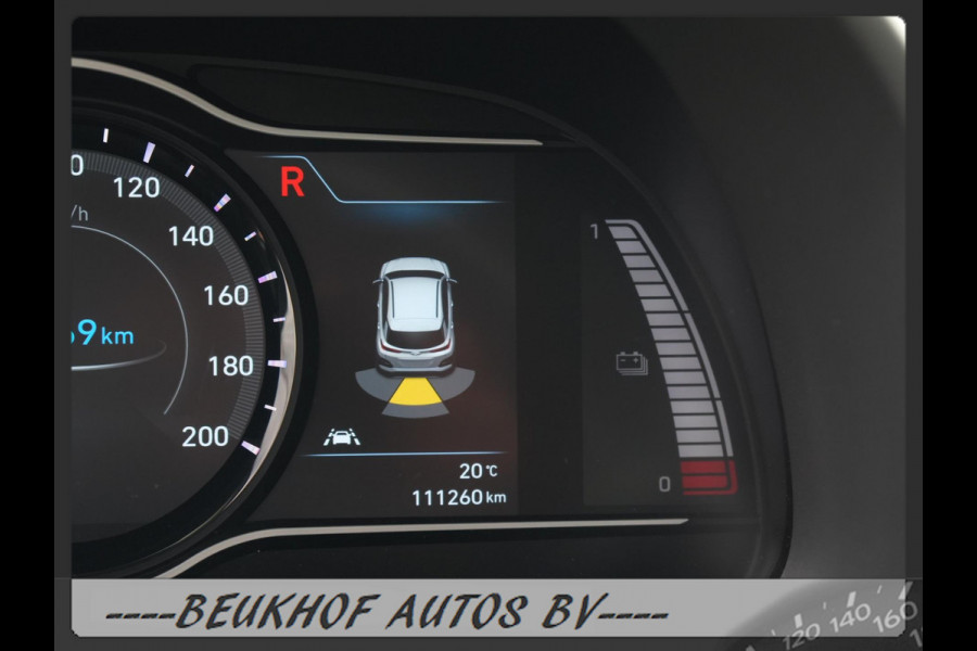 Hyundai Kona EV Comfort 64 kWh Carplay Navi Camera Soh 100% Hyundai Kona EV Comfort 64 kWh Carplay Navi Camera Soh 100%