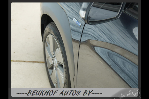 Hyundai Kona EV Comfort 64 kWh Carplay Navi Camera Soh 100% Hyundai Kona EV Comfort 64 kWh Carplay Navi Camera Soh 100%