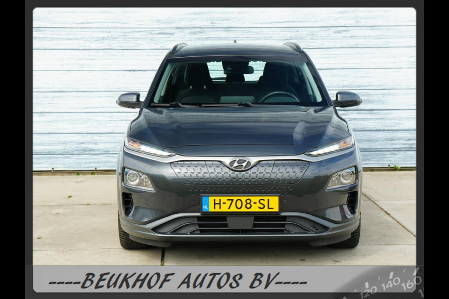 Hyundai Kona EV Comfort 64 kWh Carplay Navi Camera Soh 100% Hyundai Kona EV Comfort 64 kWh Carplay Navi Camera Soh 100%