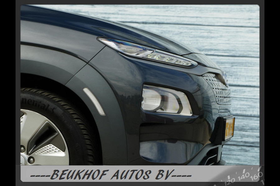 Hyundai Kona EV Comfort 64 kWh Carplay Navi Camera Soh 100% Hyundai Kona EV Comfort 64 kWh Carplay Navi Camera Soh 100%